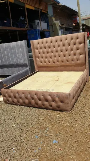 6/6 Bed Tufted Bed