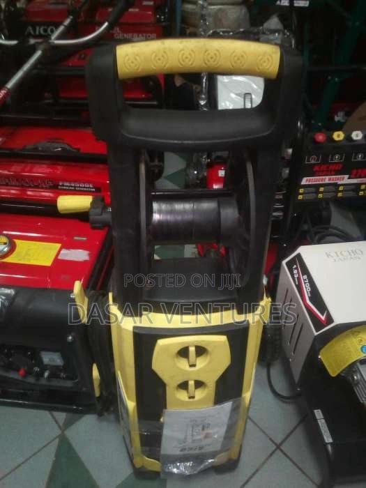 Medium Duty Pressure Washer - main view