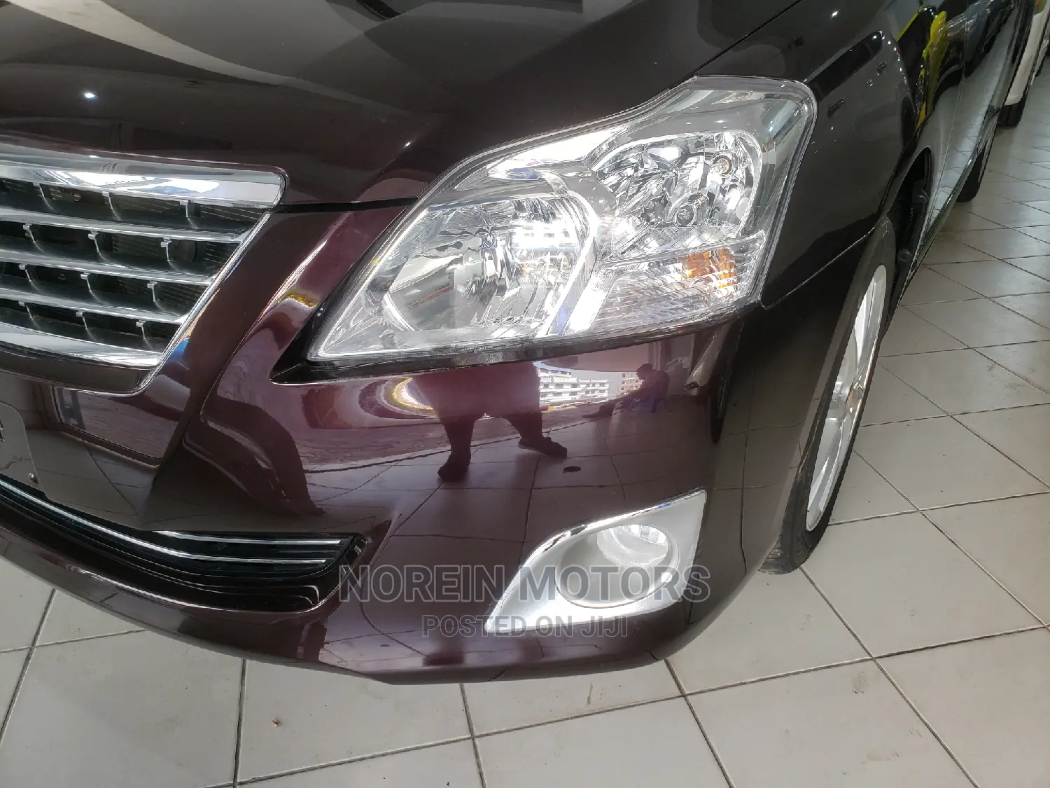 Toyota Premio 2016 Purple