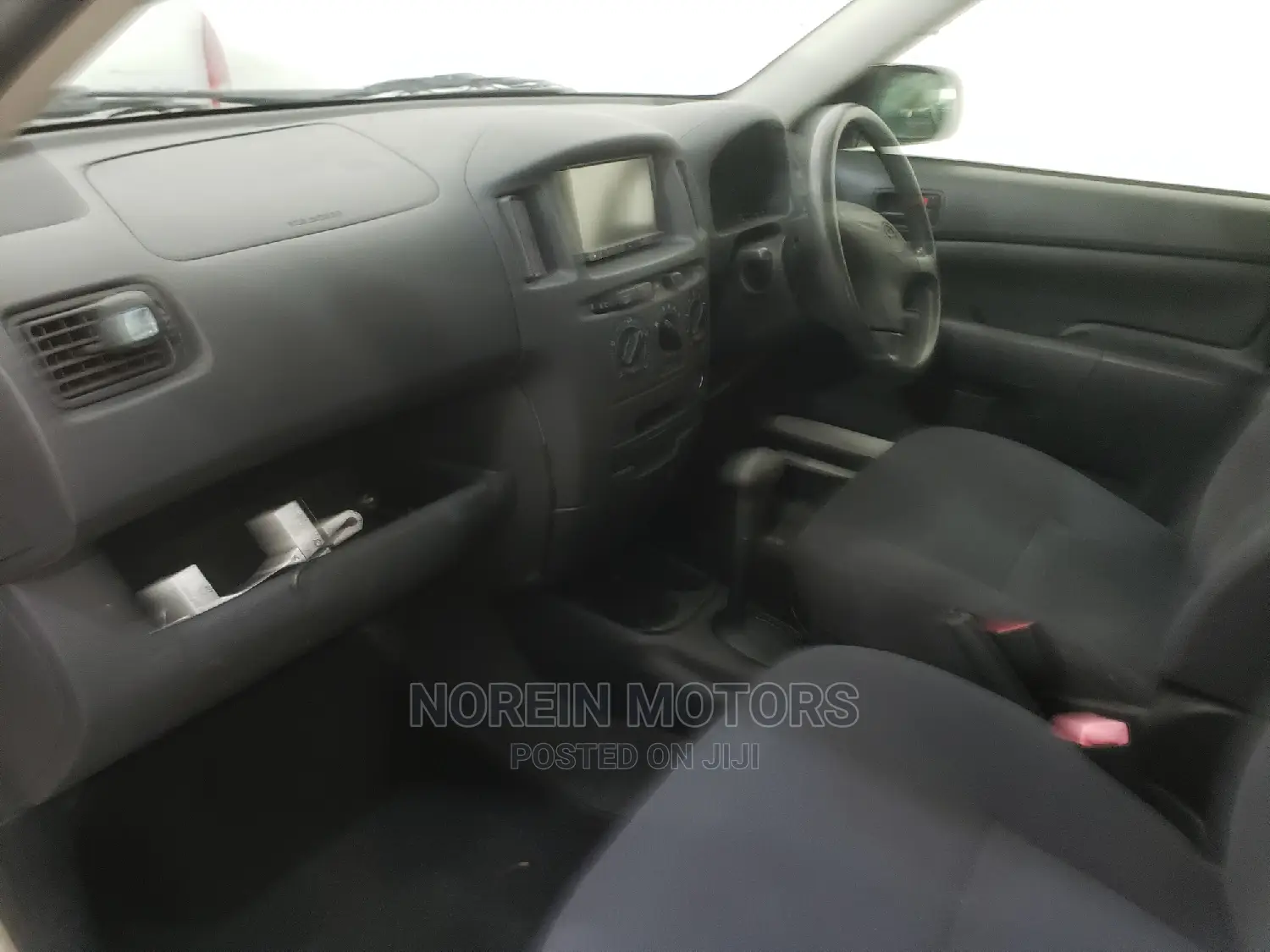 Toyota Probox 2014 Pearl