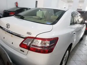 Toyota Premio 2015 White
