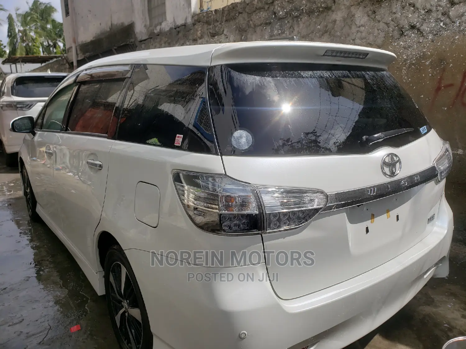 Toyota Wish 2015