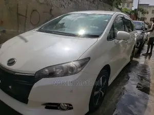 Toyota Wish 2015