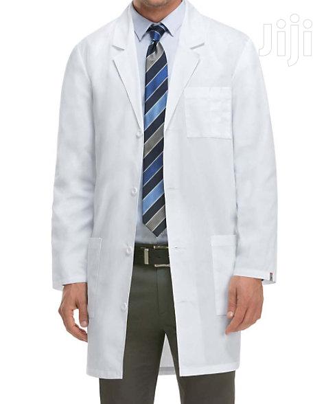 Lab Coats/ White Dust Coats - thumbnail 3