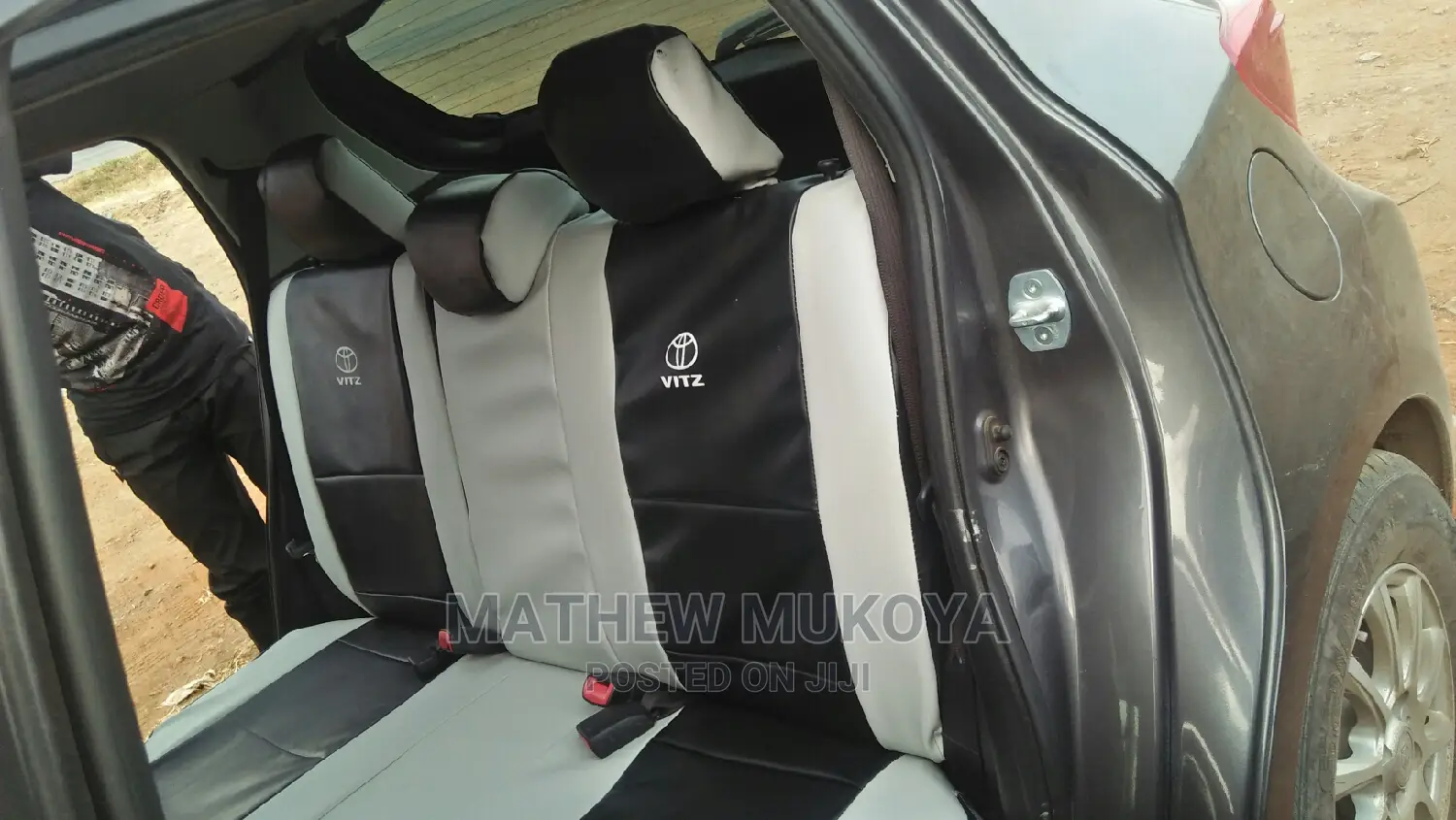 Vitz 1.3cc Car Seat Covers