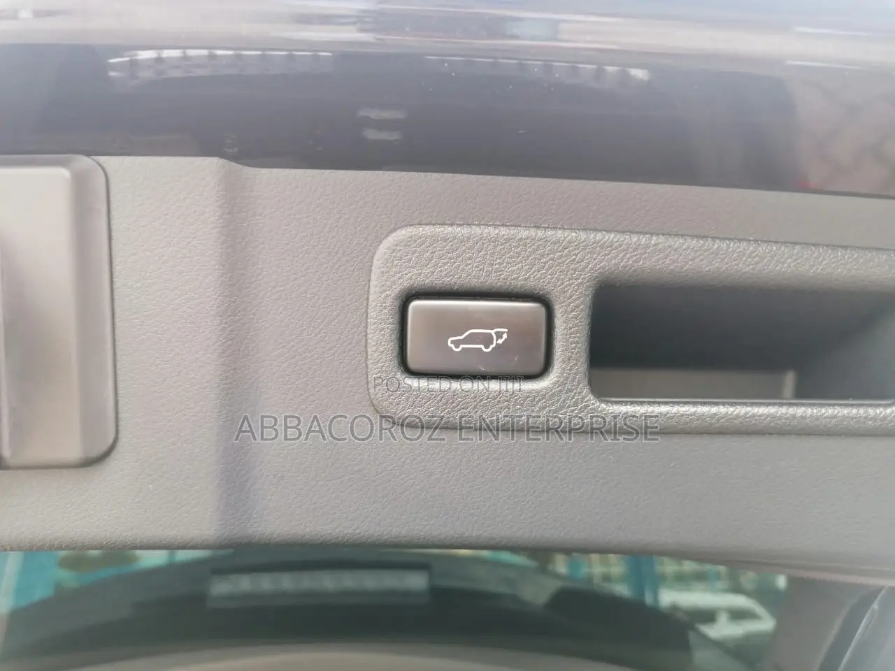 Lexus NX 2015 200t AWD Black