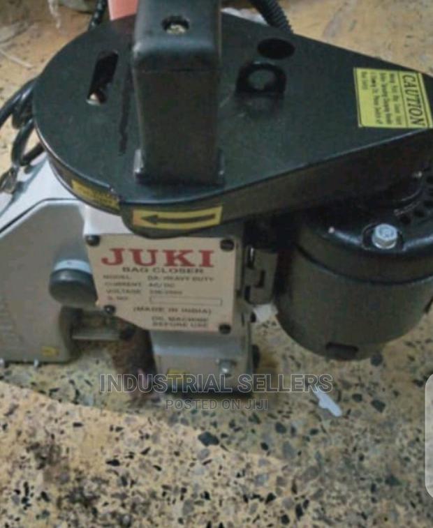 Secure Jukky Sewing Machine - main view