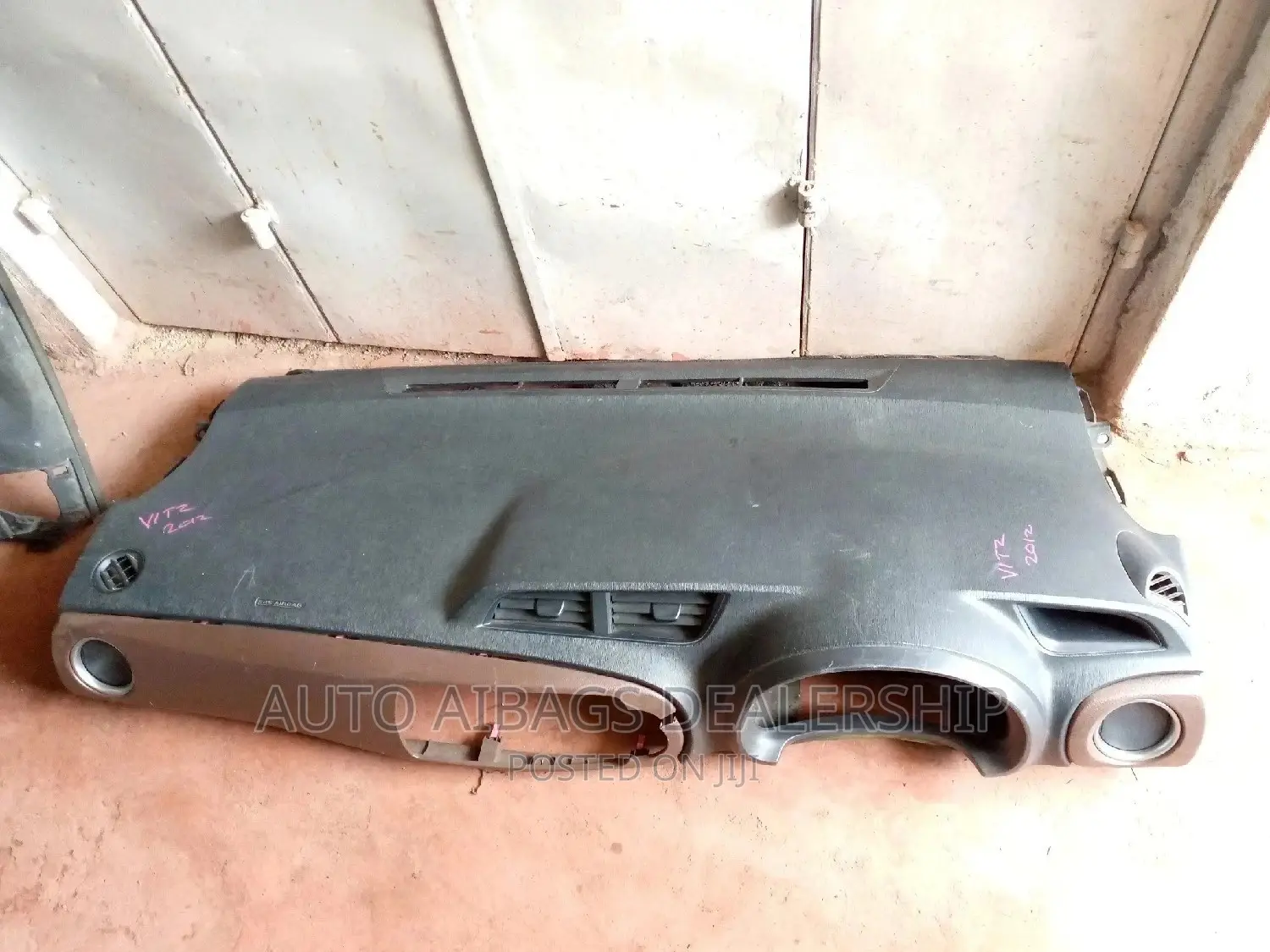 Dashboard Toyota Vits Model 2011