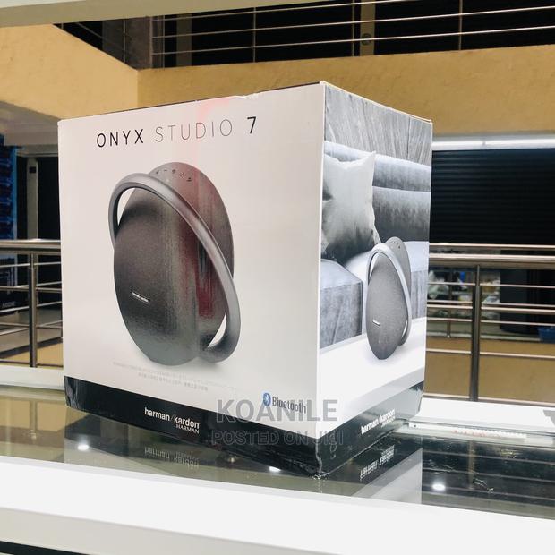Harman Kardon Onyx Studio 7