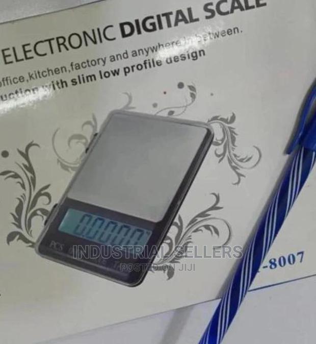 Electric Digital Pocket Scale - main view