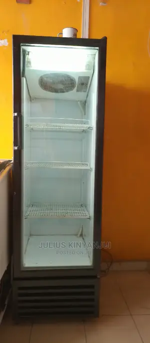 280L Standing Display