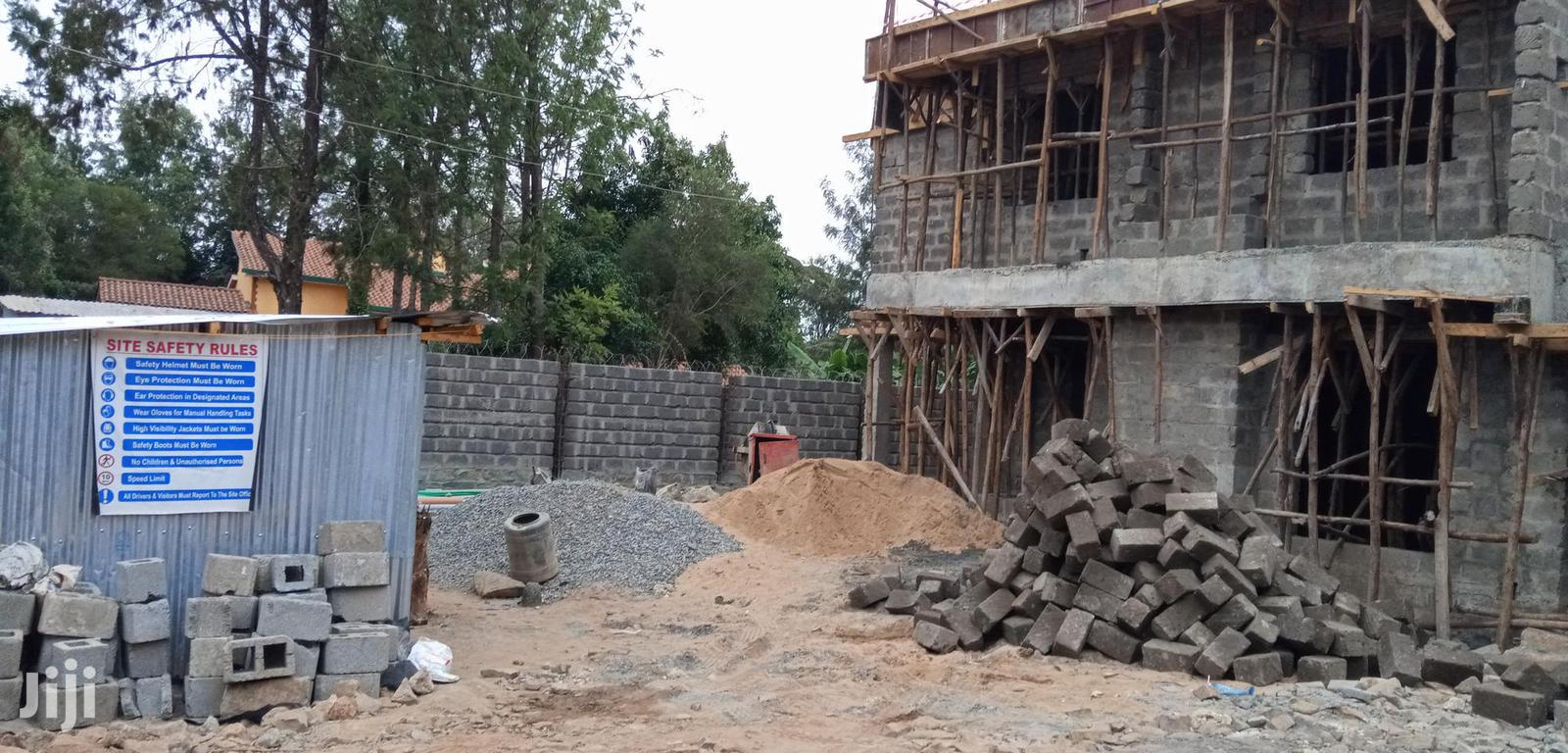Machine Cut Stones