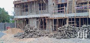 Machine Cut Stones - thumbnail 2