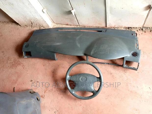 Dashboard and Its Stearing Nze Model 2002 - thumbnail 2