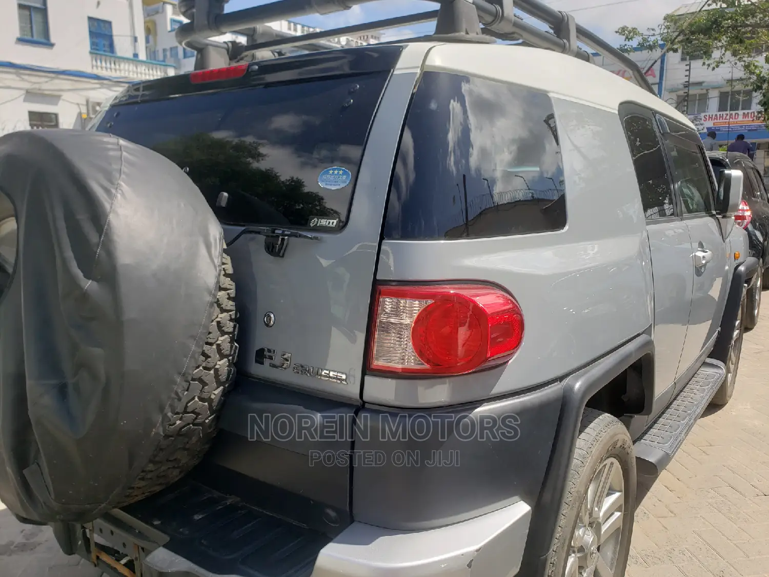 Toyota FJ Cruiser 2014 Gray