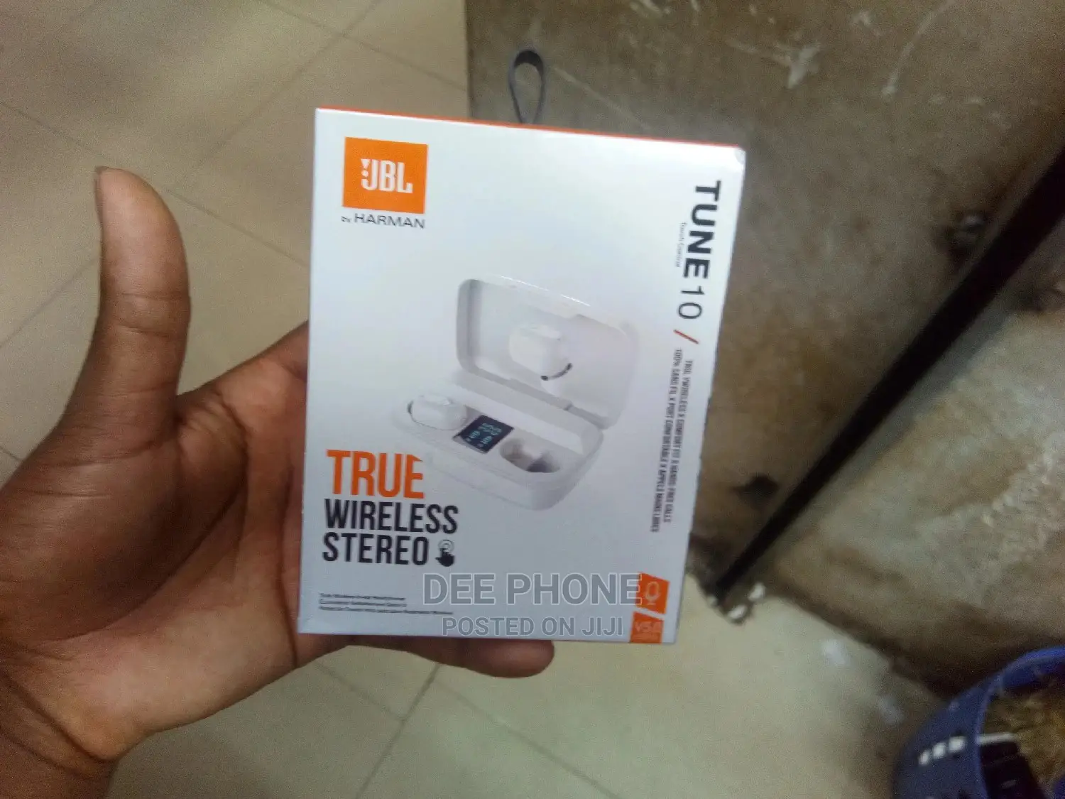 Tune 10 Tws Earbuds