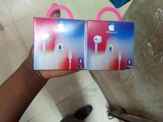 iPhone 7G Bluetooth Earphones - thumbnail 3