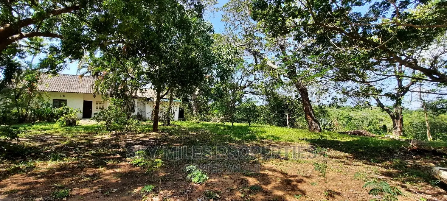 Commercial Beach Property on Sale in Mtwapa