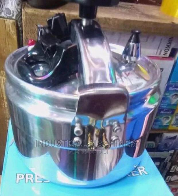 Pressure Cooker 15litres - main view