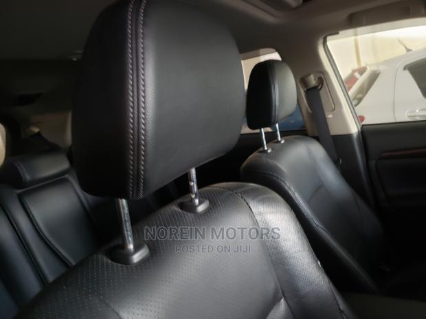 Mitsubishi Outlander 2015 Off White - thumbnail 9