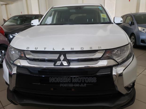 Mitsubishi Outlander 2015 Off White - thumbnail 2