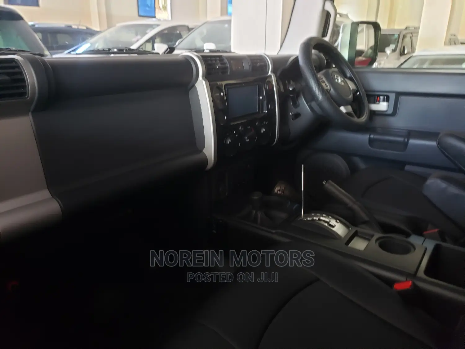 Toyota FJ Cruiser 2014 Black