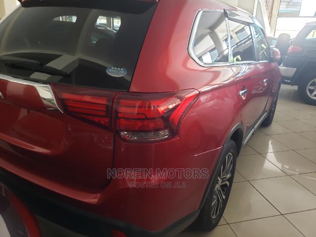 Mitsubishi Outlander 2015 - thumbnail 4