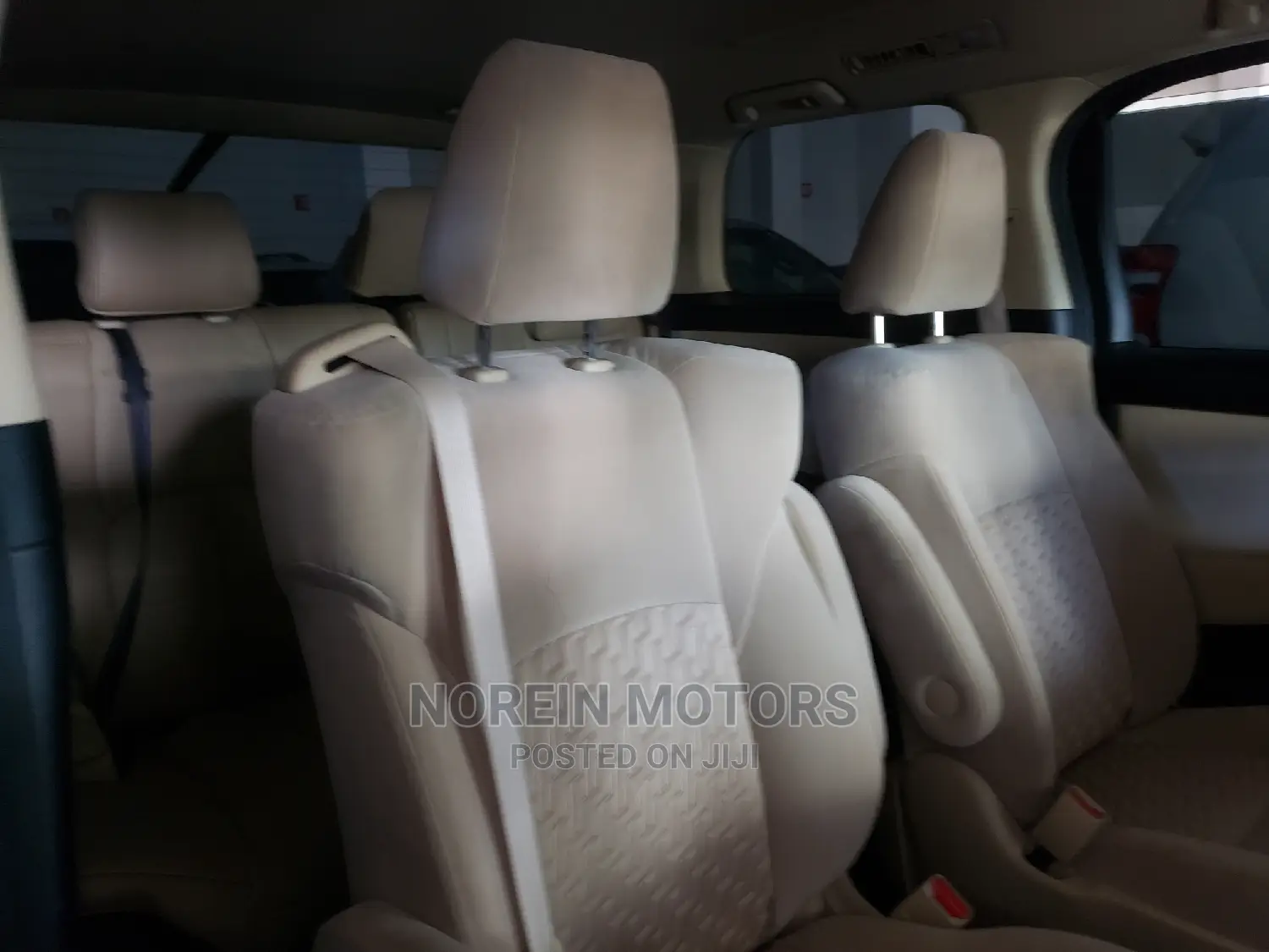 Toyota Vellfire 2015 Off White