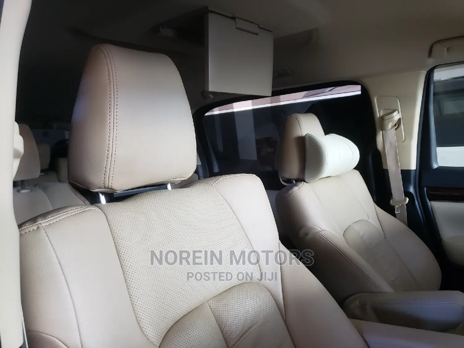 Toyota Vellfire 2015 Off White