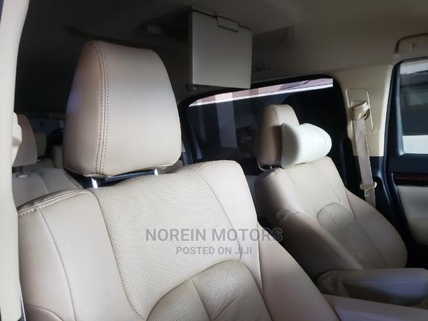 Toyota Vellfire 2015 Off White - thumbnail 8