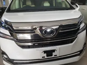 Toyota Vellfire 2015 Off White