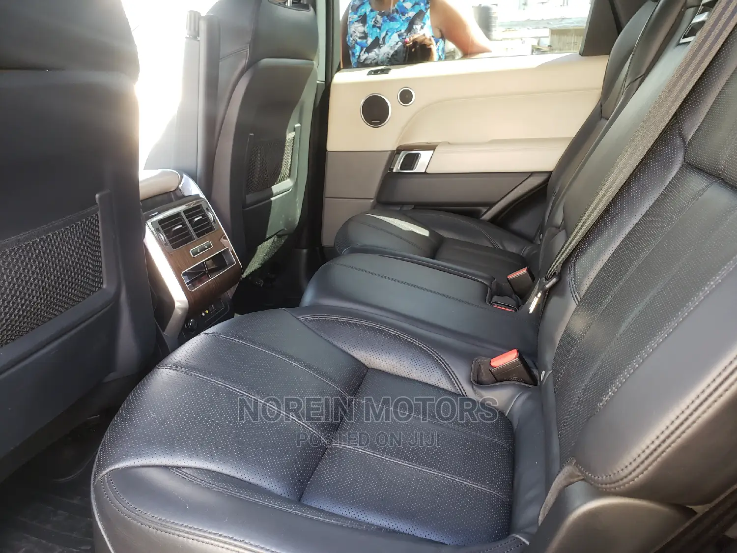 Land Rover Range Rover Sport 2015 Orange