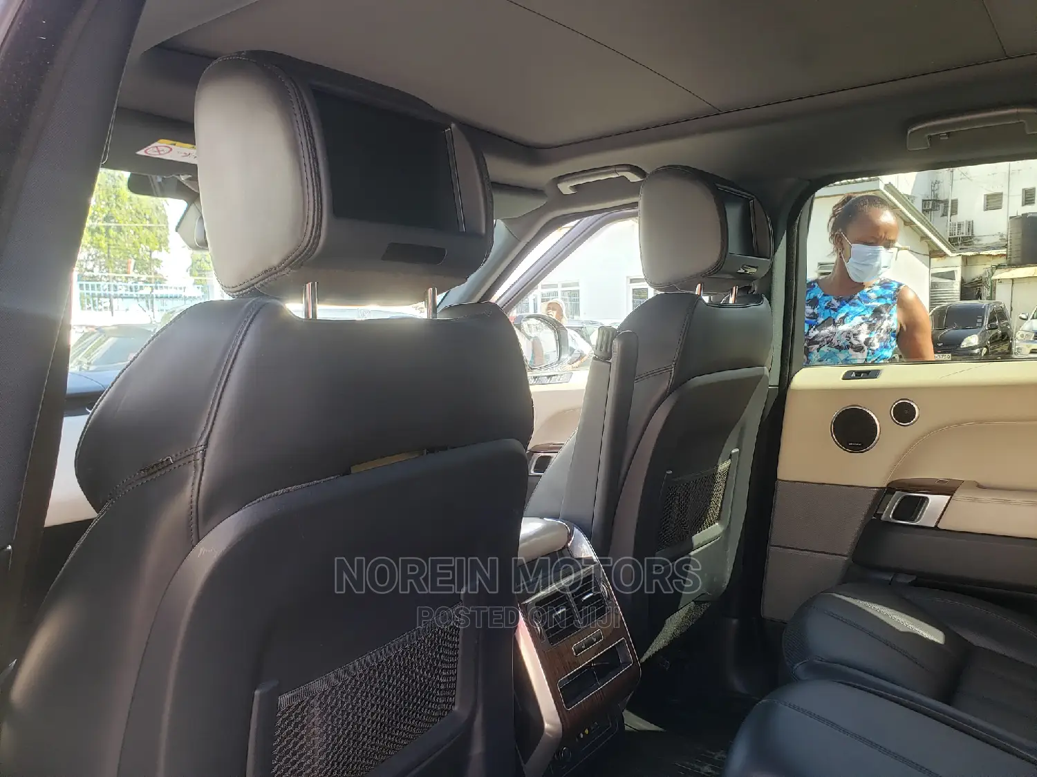 Land Rover Range Rover Sport 2015 Orange