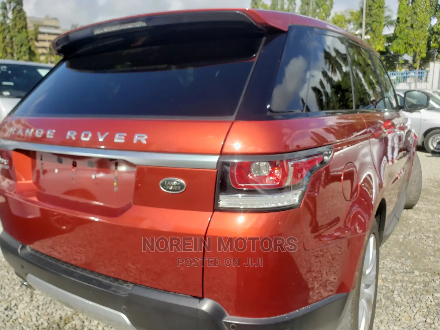 Land Rover Range Rover Sport 2015 Orange