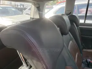 Volkswagen Touran 2015 Ivory