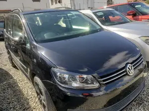Volkswagen Touran 2015 Ivory