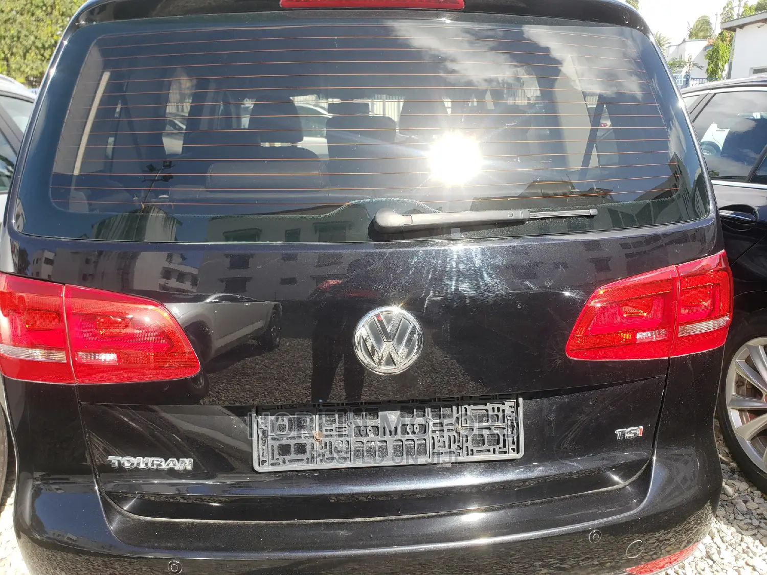 Volkswagen Touran 2015 Ivory