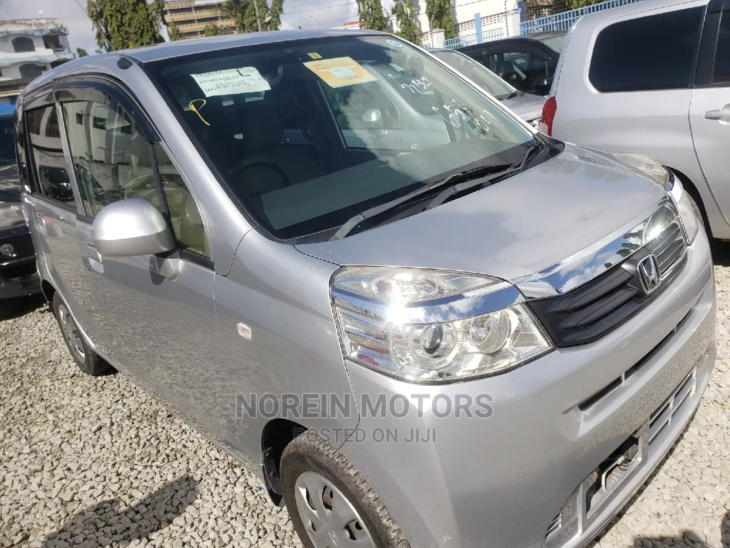 Honda Life 2014 Silver