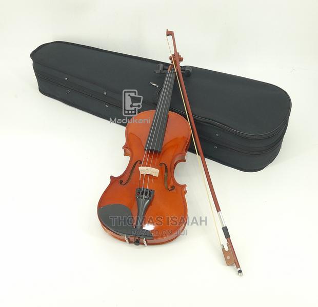 Generic Full Size 4-4 Violin With Bow, Rosin, and Hard Case - main view