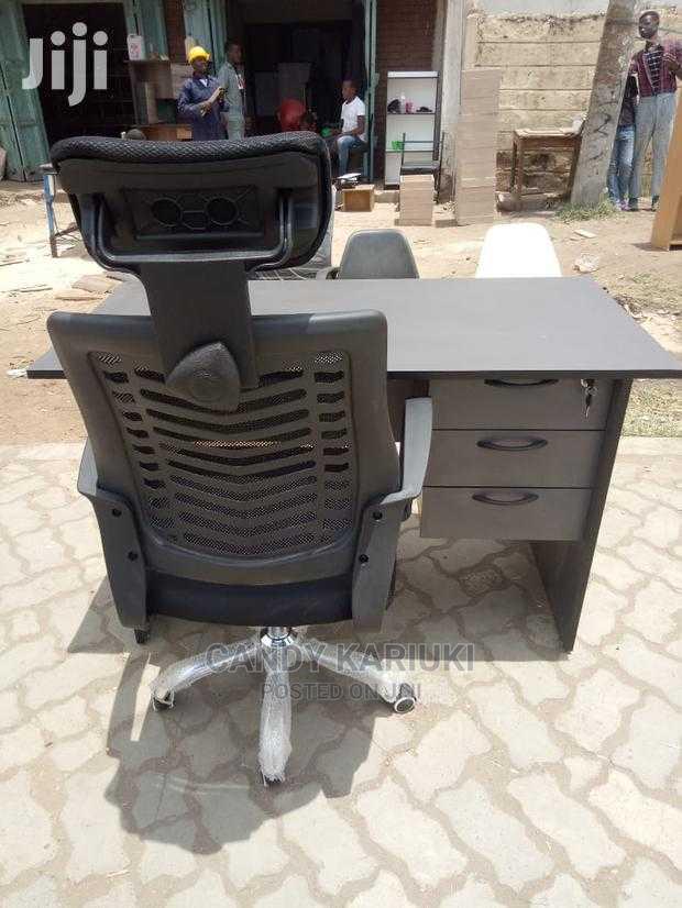 Smart Headrest Chair