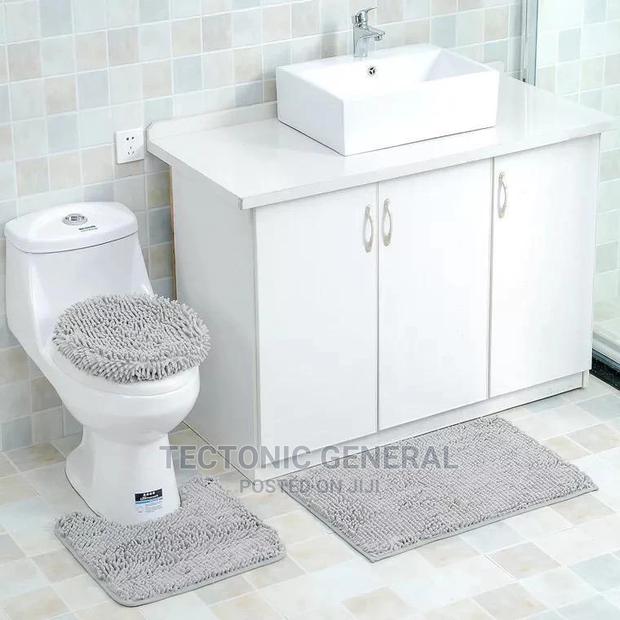 3 Pcs Microfiber Toilet Mat - thumbnail 3