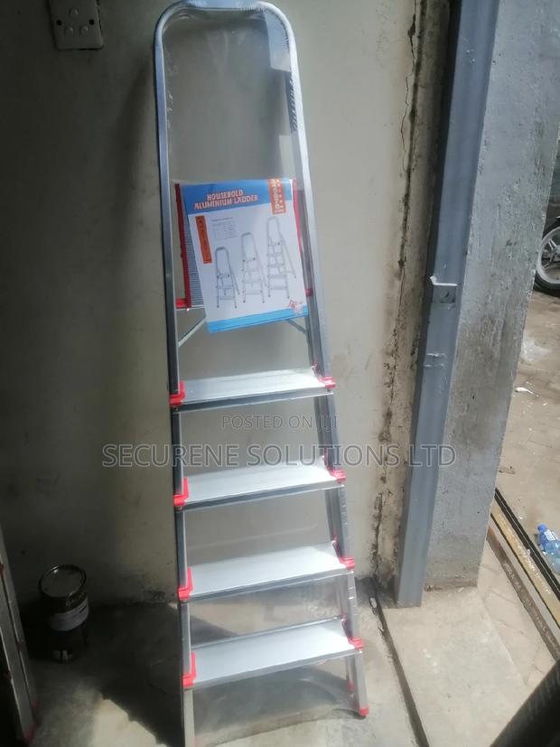 5 Step Ladder - main view