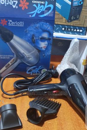 Professional Blow Dry - main view