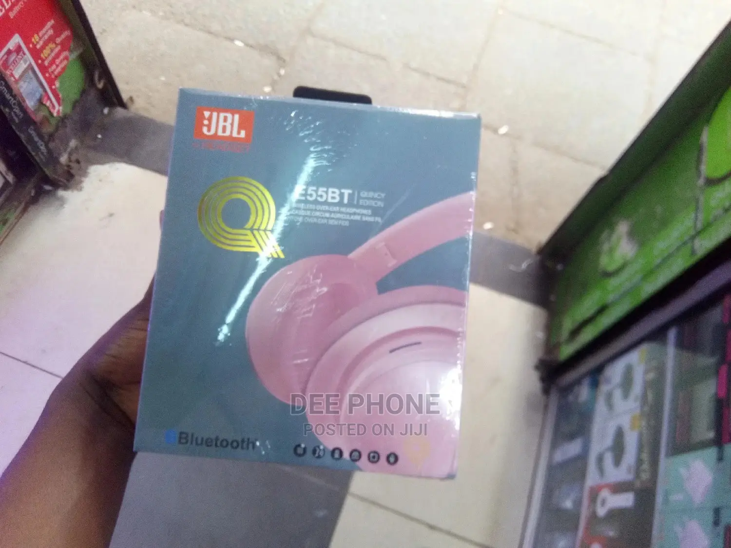JBL E55 Bluetooth Headphone