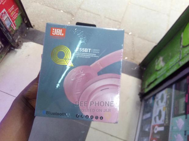 JBL E55 Bluetooth Headphone - thumbnail 4