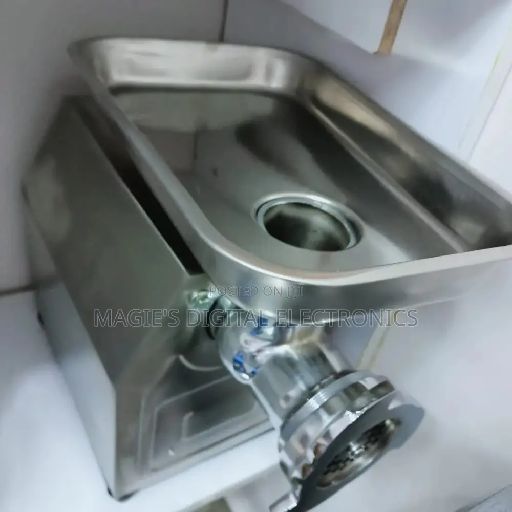 Powerful Mincer M22