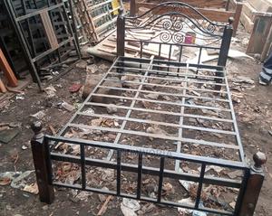 4*6ft Metal Bed - main view