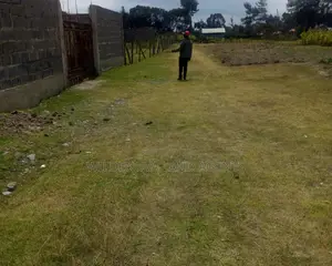 50*100 Plot on Sale at Flyover