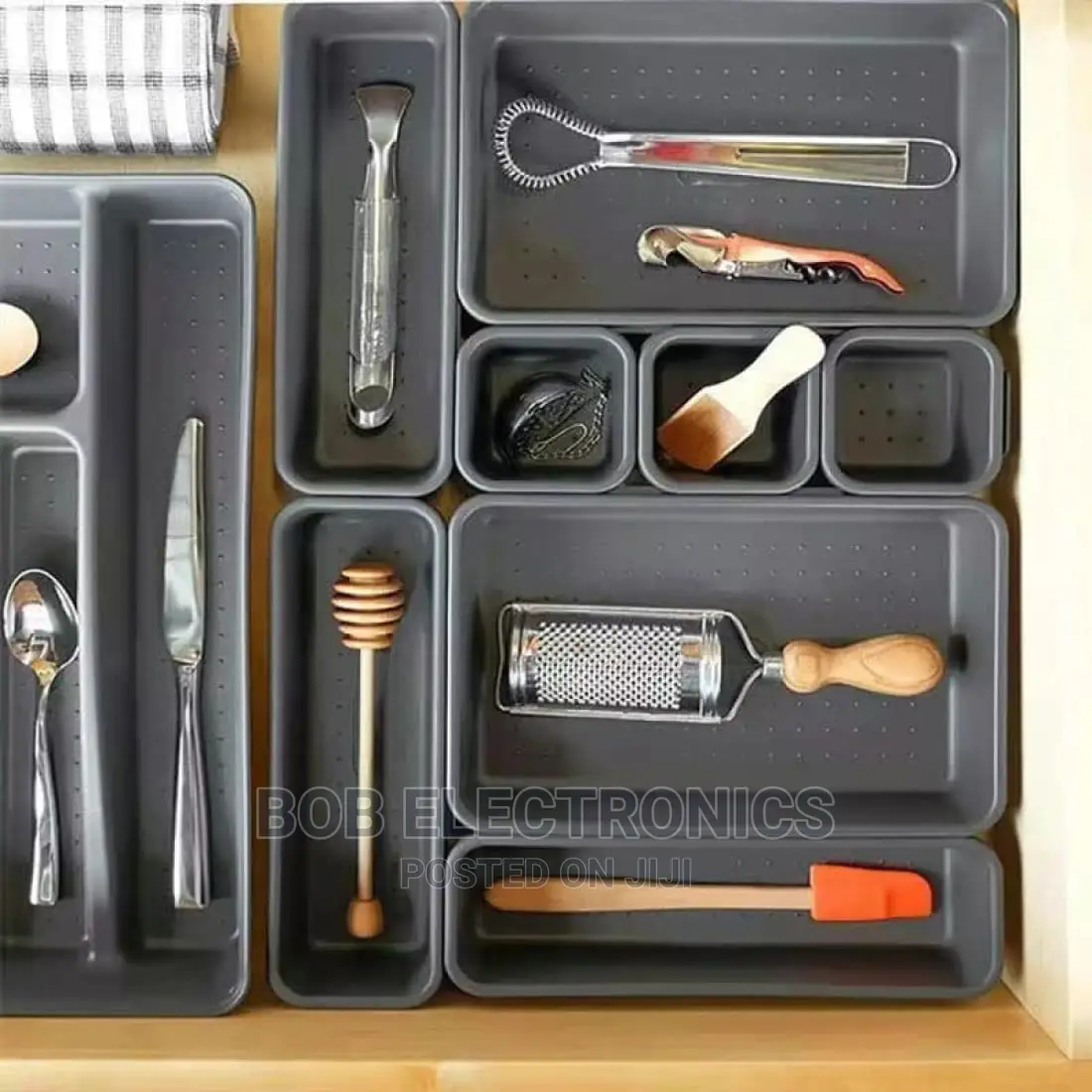 8 in 1 Quality Drawer Organizer