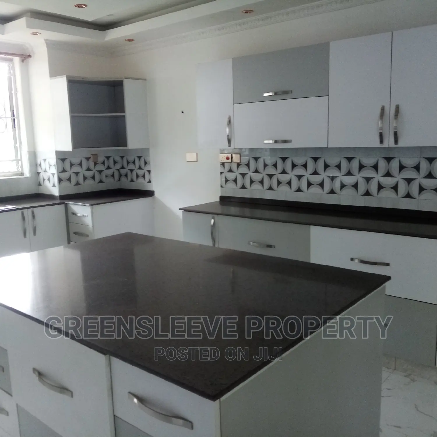 6bdrm Townhouse / Terrace in Karen for rent